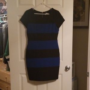 Black and blue Bisou Bisou body con dress